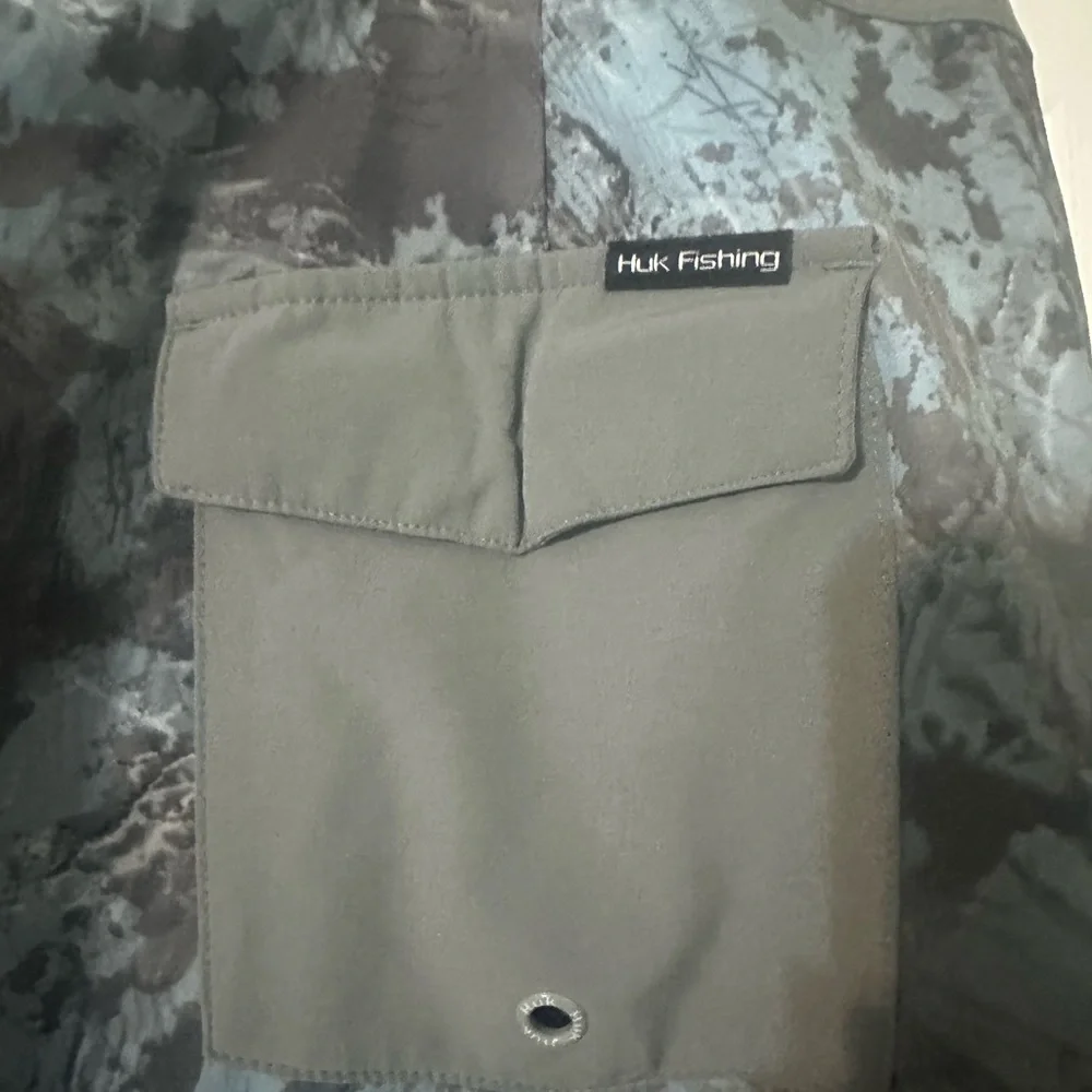 Huk Gray and Blue Board Shorts Quick-Dry Swimwear size 42